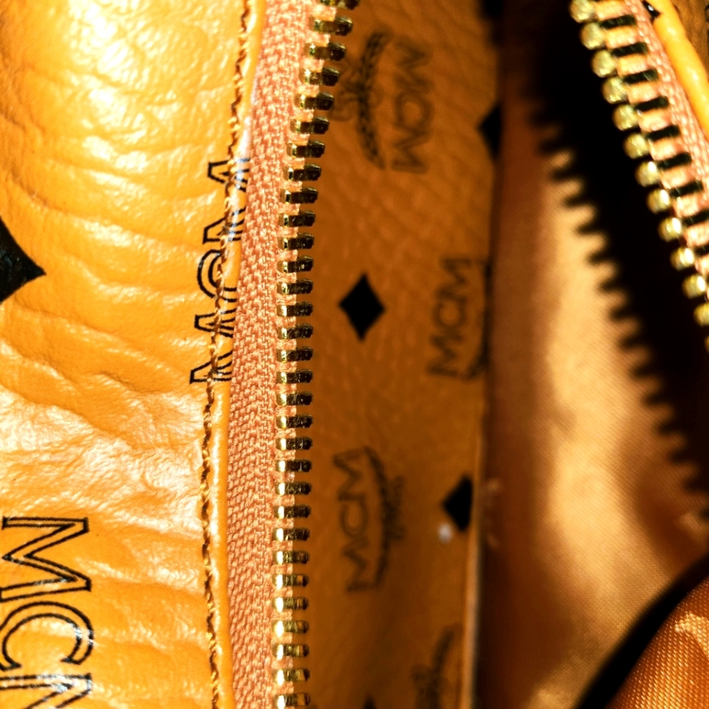 MCM Stark Backpack - Picture 12 of 14